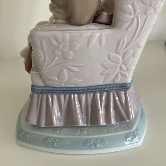 Lladro 6667 Visions of Sugarplums Tthe Night Before Christmas Collection EUC - Picture 15 of 16